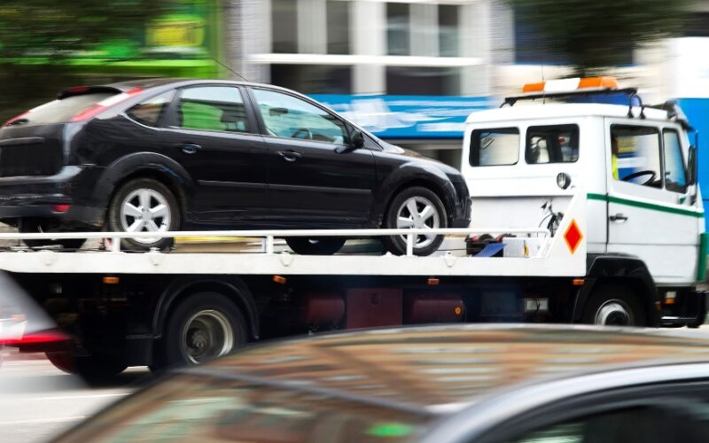 découvrez notre service de remorquage pas cher, rapide et fiable. que vous soyez en panne ou que votre véhicule ait besoin d'un transport, notre équipe est à votre disposition 24/7 pour vous apporter une assistance efficace à un prix compétitif.