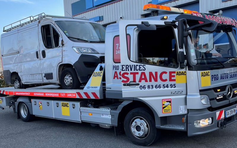besoin d'un dépannage voiture rapide et fiable ? nos experts sont à votre service 24/7 pour intervenir sur tous types de pannes. contactez-nous pour un service de qualité et un trajet en toute sécurité.