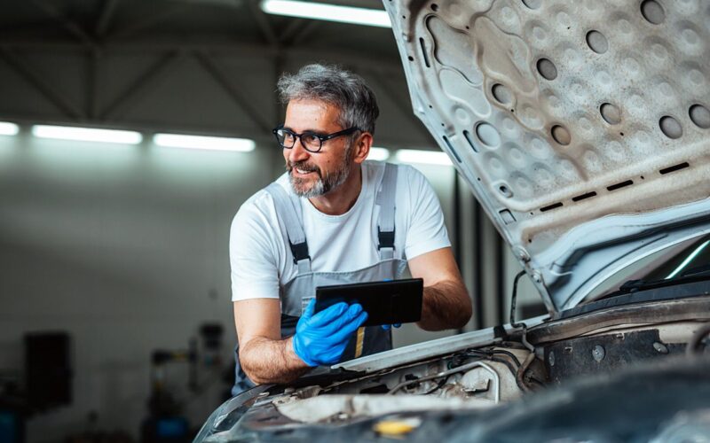 découvrez nos services de dépannage auto efficaces et rapides pour vous aider à retrouver votre mobilité en un rien de temps. notre équipe professionnelle assure une assistance fiable et de qualité, que ce soit pour une panne, un accident ou une crevaison. réussite dépannage auto, c'est la garantie d'une intervention réussie et d'une satisfaction client optimale.