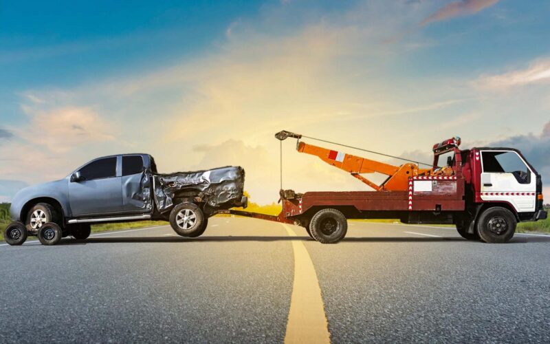 profitez de nos services de dépannage auto rapides et fiables. que ce soit une panne, un accident ou une simple assistance, notre équipe est prête à intervenir 24/7 pour vous remettre sur la route en toute sécurité.