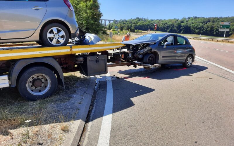 découvrez les erreurs courantes en matière de remorquage à travers notre guide complet sur les mouvements imprudents et les pièges à éviter. apprenez à remorquer en toute sécurité et à respecter les réglementations en vigueur pour éviter les accidents et les sanctions. ne laissez pas les erreurs de remorquage gâcher vos trajets dans le 92 !