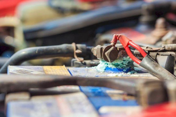 vous rencontrez une panne de batterie à paris ? notre service d'aide rapide et efficace est là pour vous dépanner. profitez d'une assistance professionnelle et soyez de nouveau sur la route en un rien de temps.