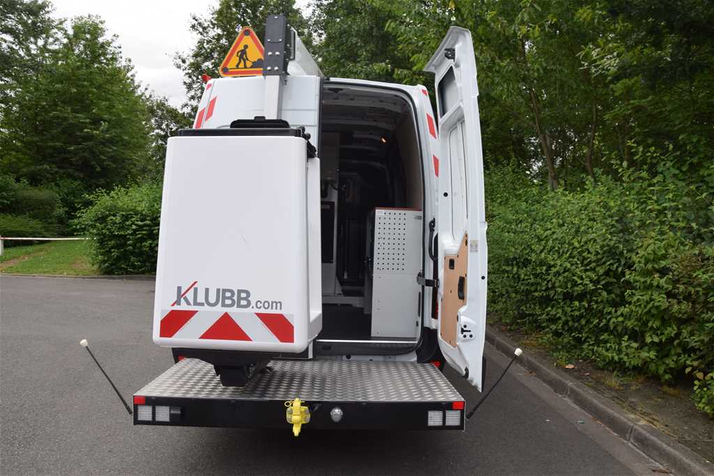 découvrez les avantages du remorquage en île-de-france : efficacité, rapidité, sécurité et service professionnel pour une assistance routière de qualité.