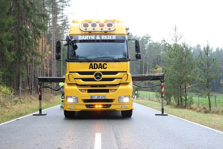 découvrez nos services de dépannage auto à paris, disponibles 24/7. faites appel à nos experts pour des interventions rapides et efficaces en cas de panne, accident ou souci mécanique. votre satisfaction est notre priorité !