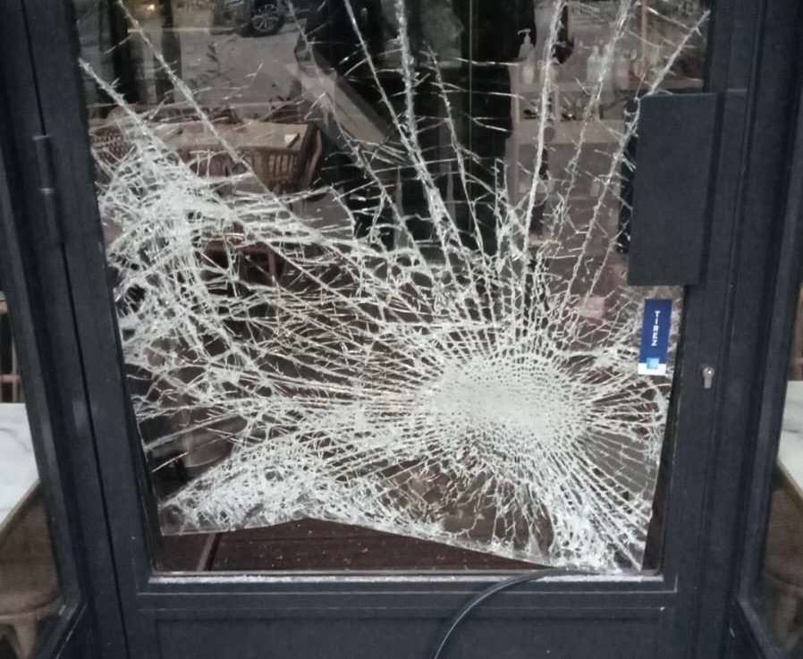 besoin d'un dépannage rapide et professionnel à paris 15 ? nos experts sont disponibles 24/7 pour résoudre tous vos problèmes, que ce soit pour la serrurerie, la plomberie ou l'électricité. contactez-nous pour un service efficace et fiable.