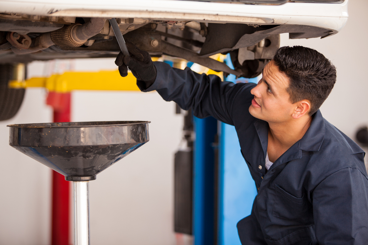 besoin d'aide pour votre voiture embourbée ? découvrez nos services de dépannage rapide et efficace pour remettre votre véhicule sur la route en toute sécurité. nos experts sont à votre disposition 24/7 pour vous sortir des situations délicates.