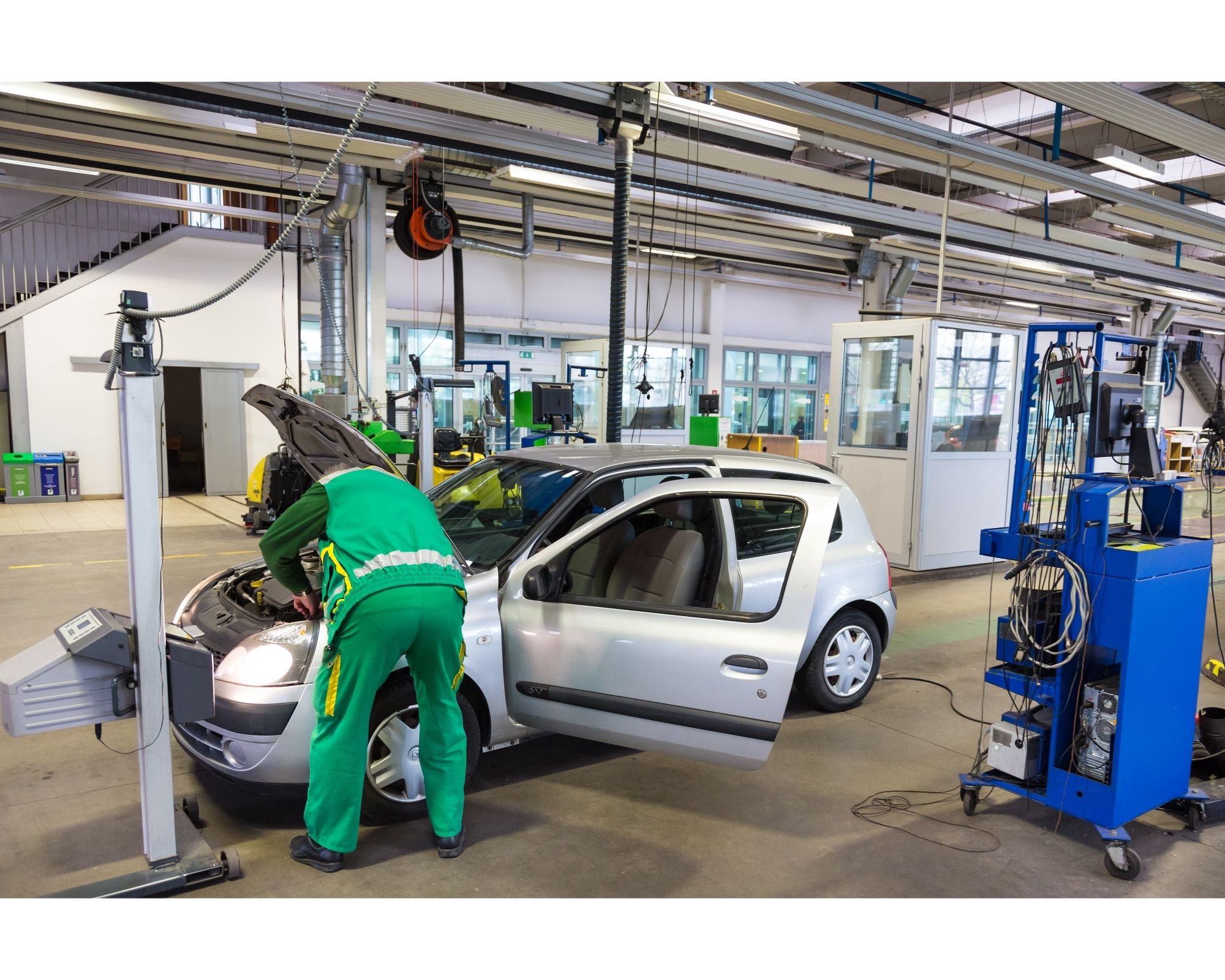 découvrez les étapes essentielles pour le dépannage de votre voiture embourbée en toute légalité. obtenez des conseils pratiques et des informations sur vos droits et obligations en cas de véhicule bloqué, afin d'agir efficacement et en conformité avec la loi.