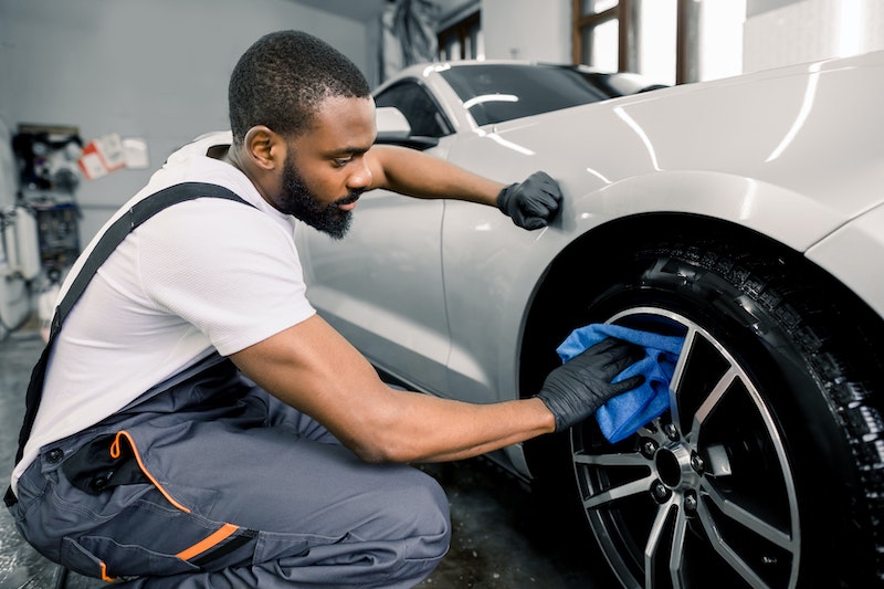 découvrez nos services de préparation de voiture pour dépanneurs, garantissant une assistance rapide et efficace sur la route. choisissez notre expertise pour une intervention de qualité, assurant la sécurité et la fiabilité de votre véhicule en toutes circonstances.