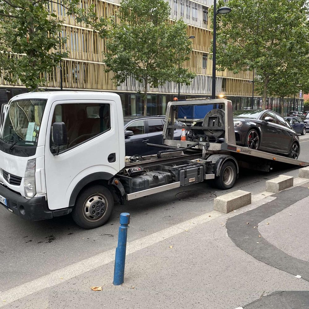 besoin d'un service de remorquage rapide et fiable en île-de-france ? notre équipe professionnelle est à votre disposition 24/7 pour répondre à vos urgences, garantir votre sécurité et assurer le transport de votre véhicule en toute sérénité. contactez-nous dès maintenant !