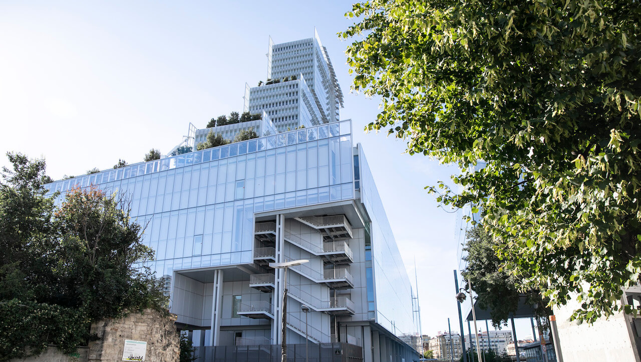 découvrez comment contester un remorquage injustifié à paris. obtenez des conseils pratiques pour faire valoir vos droits et éviter des frais inutiles. informez-vous sur la réglementation en matière de stationnement et les démarches à suivre pour récupérer votre véhicule.