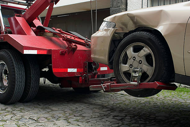 profitez d'un service de remorquage longue distance fiable et rapide. que vous soyez en panne ou que vous ayez besoin de transporter votre véhicule sur une longue distance, notre équipe professionnelle est à votre disposition 24/7 pour assurer un transport en toute sécurité.