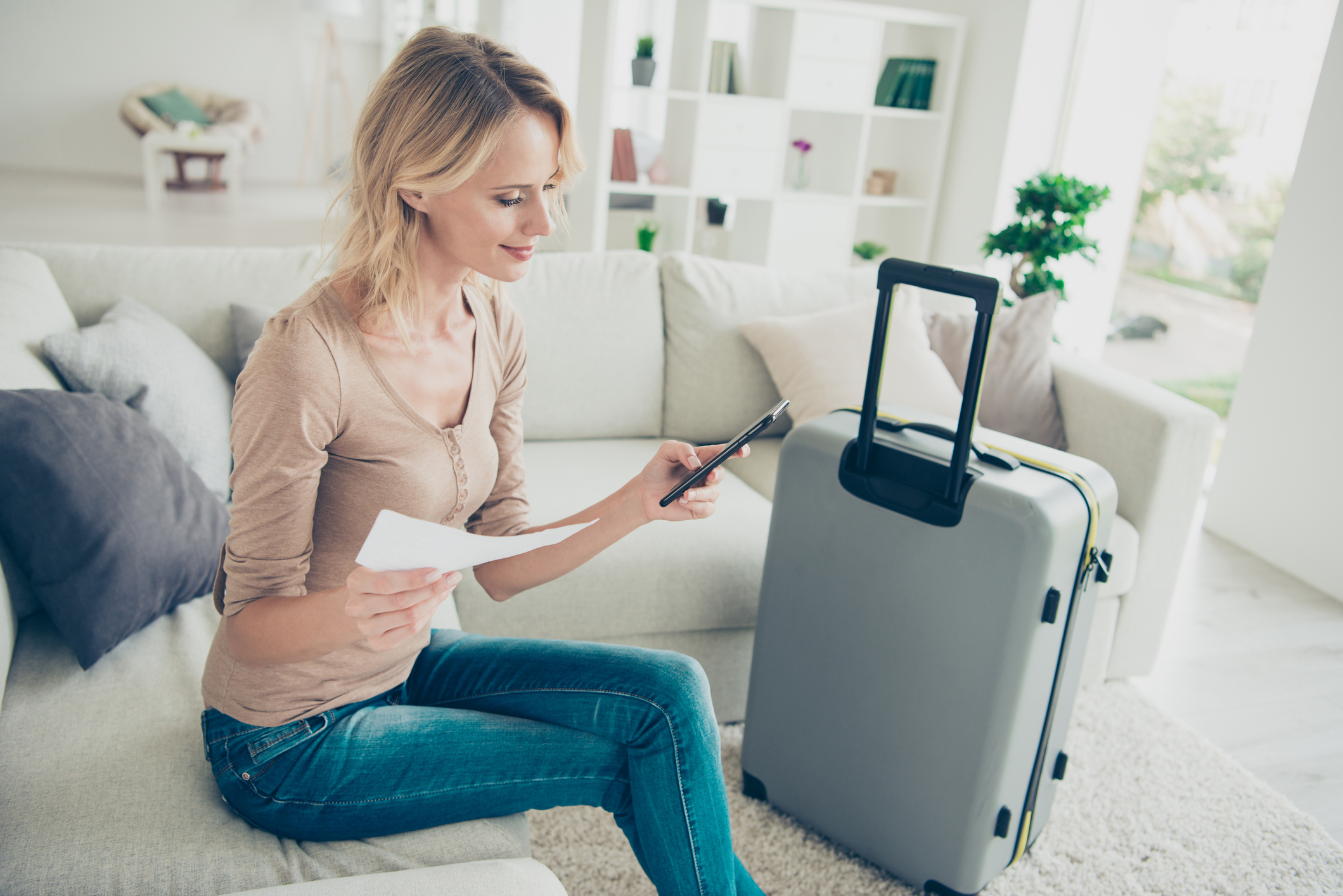 assurez-vous que votre véhicule est prêt pour la route avec notre guide des vérifications essentielles avant votre voyage automobile. découvrez les points à contrôler pour garantir votre sécurité et celle de vos proches.